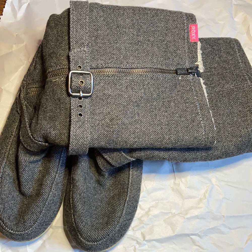 Roxy boots